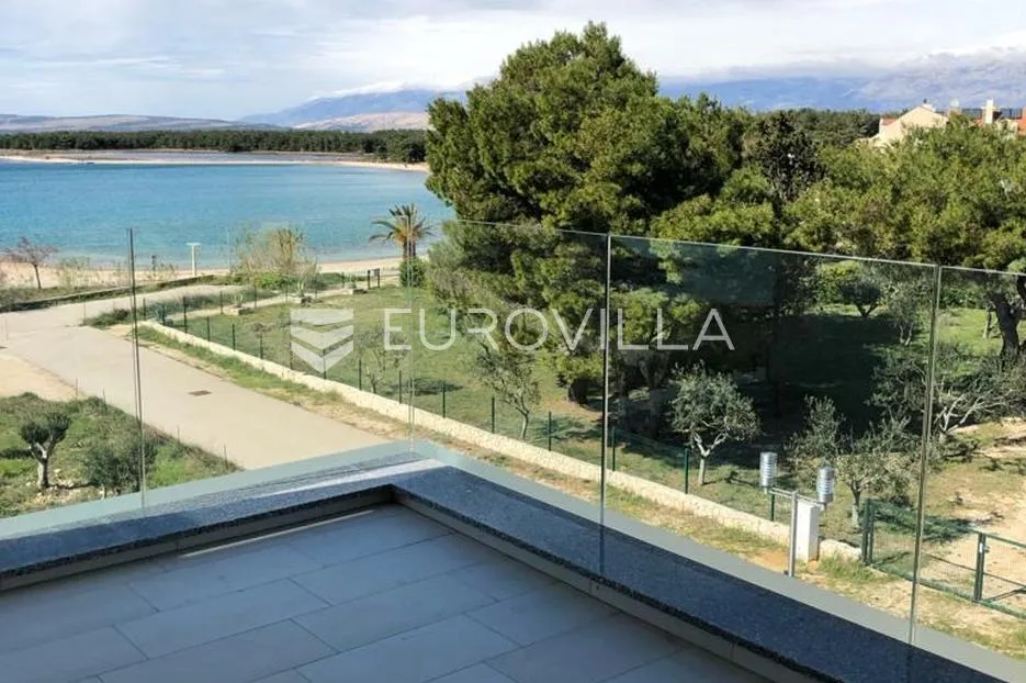 pag, povljana, prekrasan trosoban stan prvi red do mora, 112 m² - slika 10