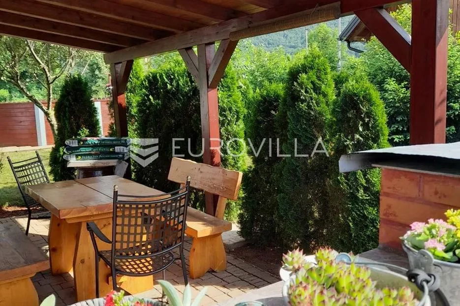 otočac, ličko lešće, drvena kuća za odmor s bazenom sa okućnicom 948 m² - slika 15