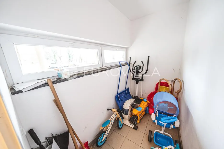 zagreb, podsused, moderan trosoban stan 100 m² - slika 20