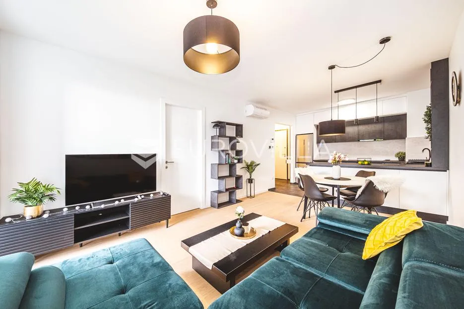Zagreb, Remetinec, prekrasan dvosoban stan 58,85 m² s garažnim parkirnim mjestom