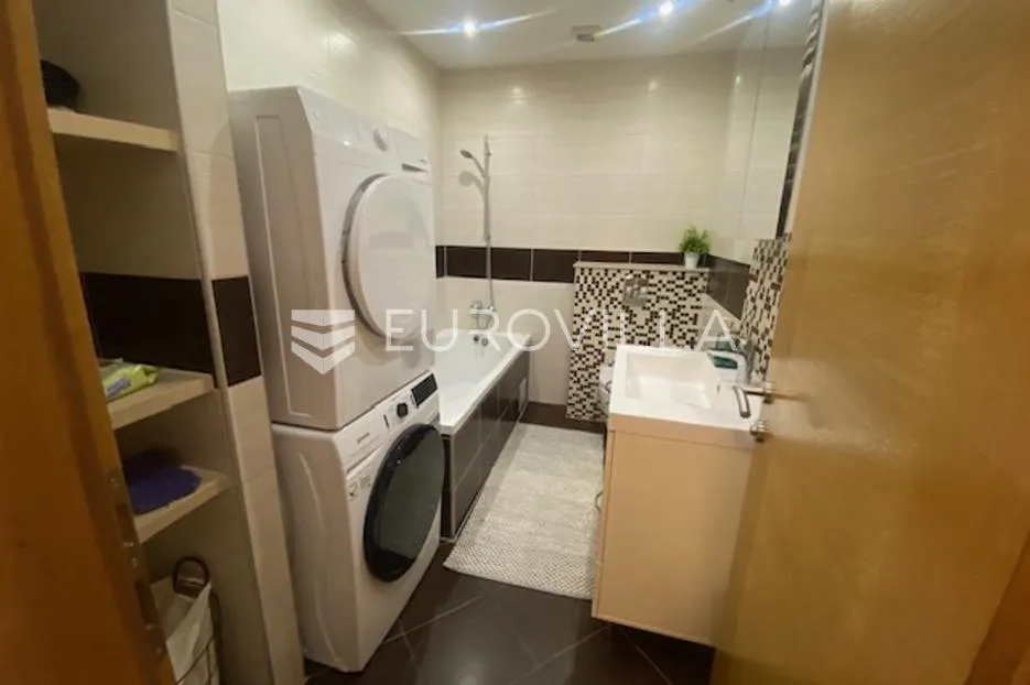slavonski brod, centar, najam dvoetažnog stana 106,31 m² - slika 6