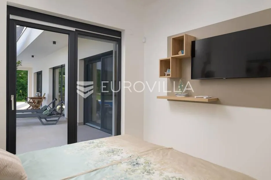 istra, matohanci, predivna prizemnica 139 m² s grijanim bazenom na mirnoj lokaciji - slika 20