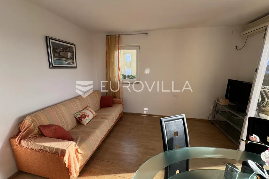 jadranovo, odličan stan 47 m² s dva balkona, 380 m od mora - slika 3