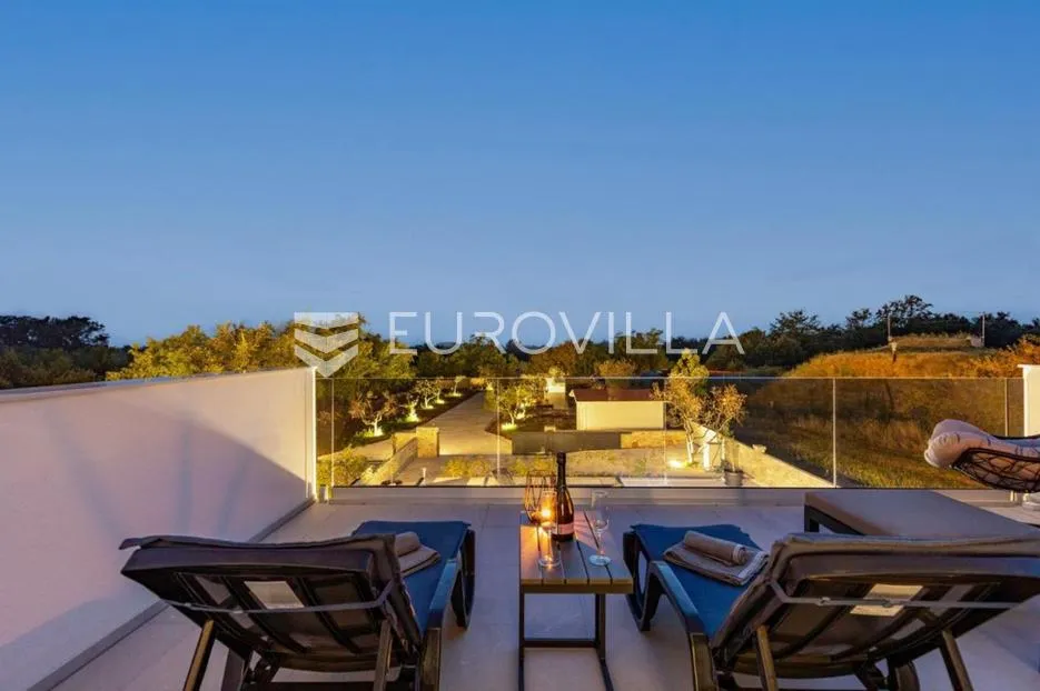 istra, savičenta, moderna vila nkp 140 m2, u slikovitoj prirodi - slika 17
