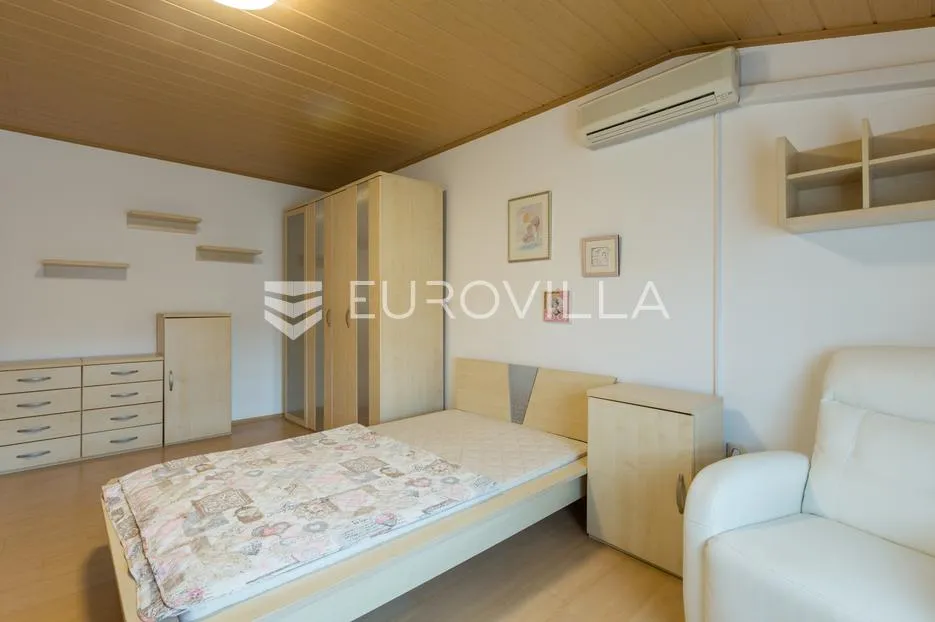 istra, pula prilika za investiciju, apartmanska kuća podijeljena na 3 stambene jedinice - slika 15
