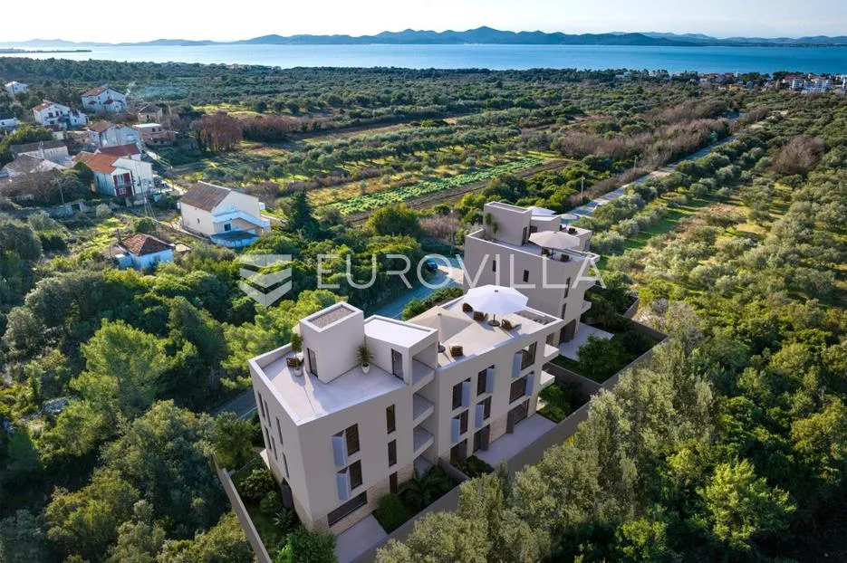 zadar, petrčane, luksuzan četverosoban stan s pogledom na more - slika 4
