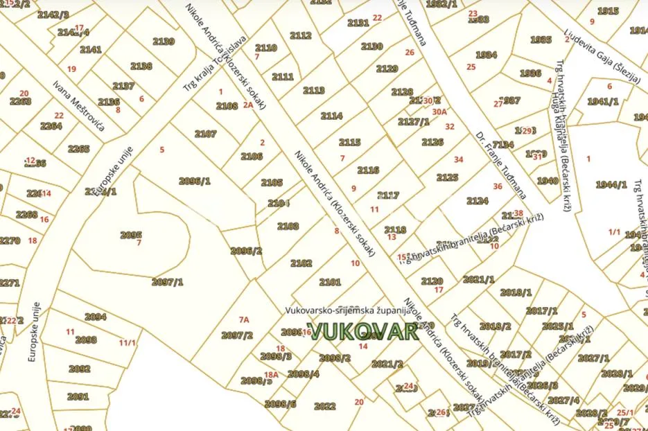 vukovar, građevinsko zemljište 399 m² u baroknoj jezgri grada - slika 4