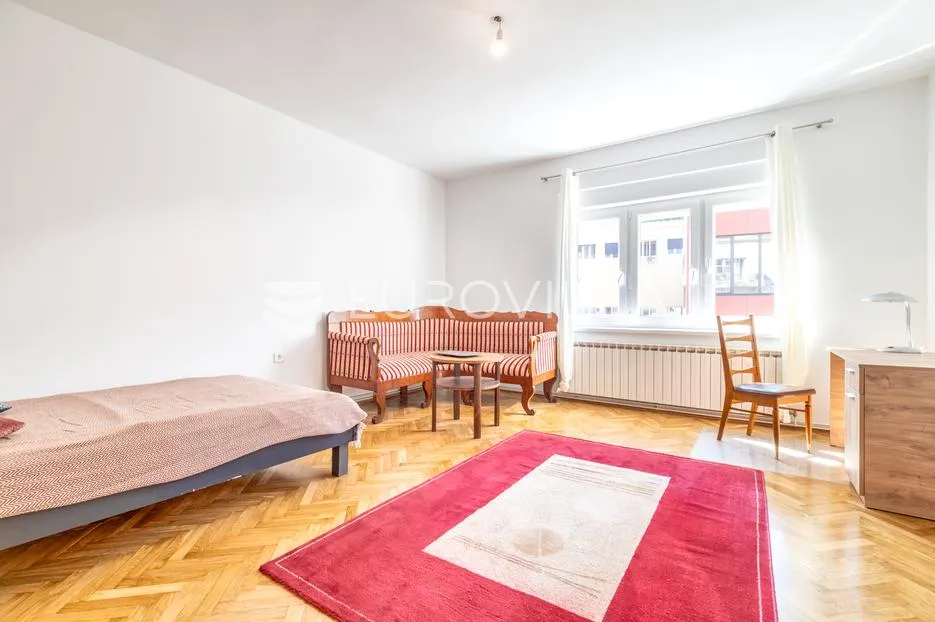 zagreb, medvedgradska, trosoban stan od 78 m2 - slika 2