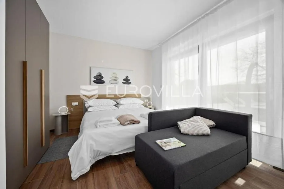 istra, banjole, dvojna vila, prvi red do mora, 244 m² s pogledom na marinu - slika 29