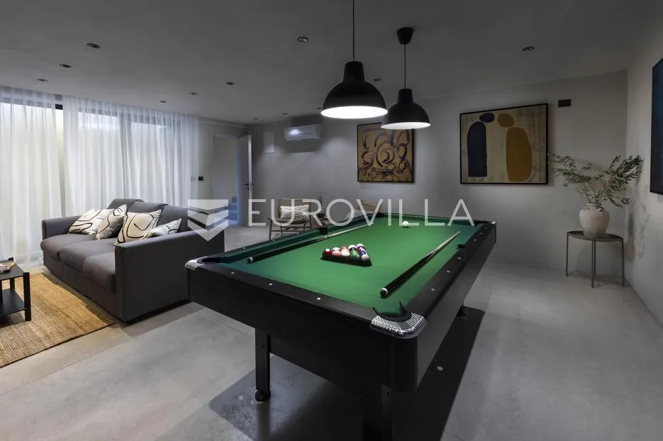 pag, povljana, villa s bazenom i pogledom na more - slika 13