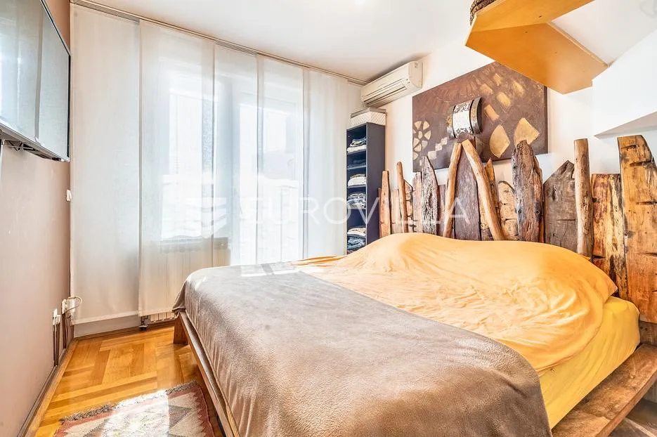 zagreb, svetice, simpatičan dvoetažan peterosoban stan 2 garažna parkirna mjesta, 130.56 m² - slika 10