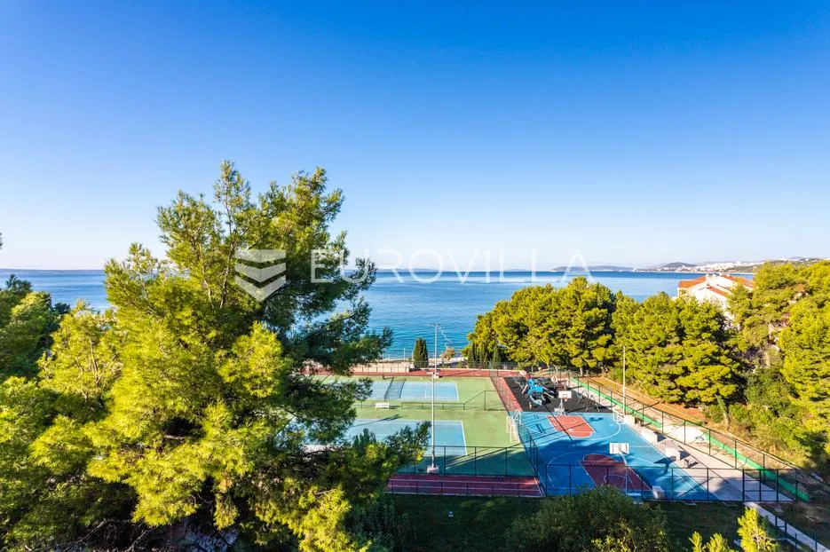 Podstrana, luksuzan stan s panoramskim pogledom na more, prvi red do mora - Podstrana - Miljevac, Podstrana
