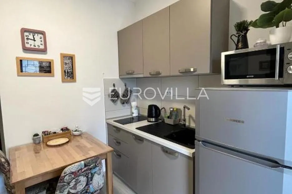 istra, pula, dva apartmana u centru, 58,91 m², blizu arene, odlična investicija i turistički najam - slika 13