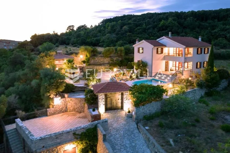 otok rab, kampor, jedinstvena mediteranska vila 80m od mora - slika 2