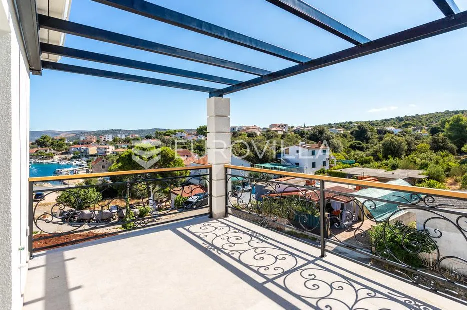 rogoznica, ražanj, novogradnja, prekrasna kuća s bazenom i pogledom na more, 433,44 m² - slika 41