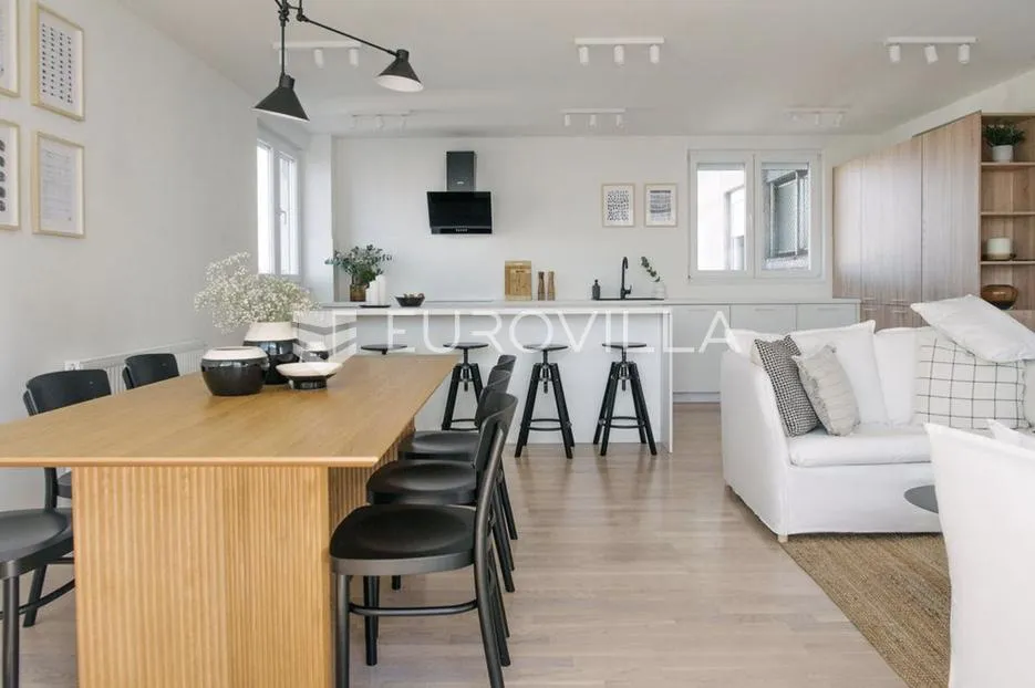 zagreb, kvatrić, luksuzan četverosoban stan, 93 m² - slika 2