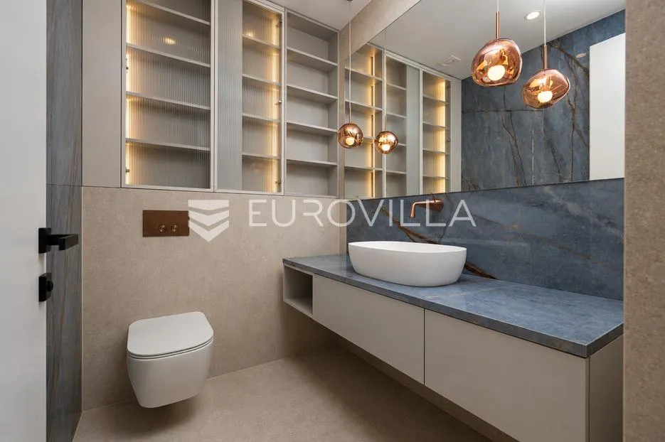 kostrena, rožići, ekskluzivan penthouse 200 m², panoramski pogled na more - slika 7