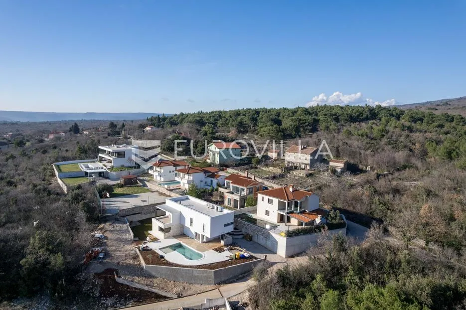 istra, labin, moderna istarska vila s bazenom - slika 15