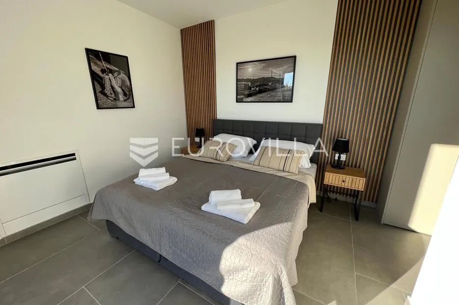 istra, smoljanci, moderna novoizgrađena vila 200m2 s bazenom i pogledom na more - slika 24
