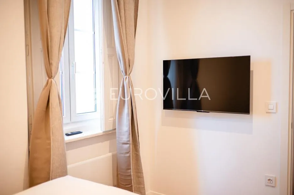 zagreb, gornji grad, kaptol, luksuzan trosoban stan 78 m² - slika 10