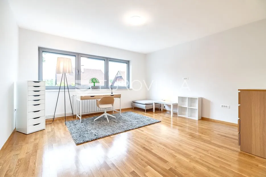 zagreb, pantovčak, vale vouka, trosoban stan 78 m² - slika 4