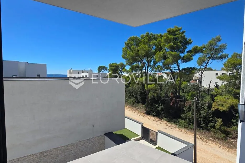 zadar, petrčane, penthouse s krovnom terasom i pogledom na more - slika 8