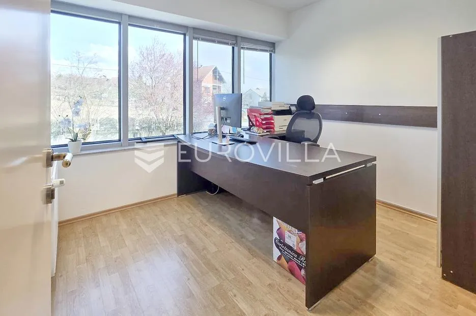 zelina, odlična poslovna zgrada/hala od 520 m² na zemljištu od 4500 m² - slika 10