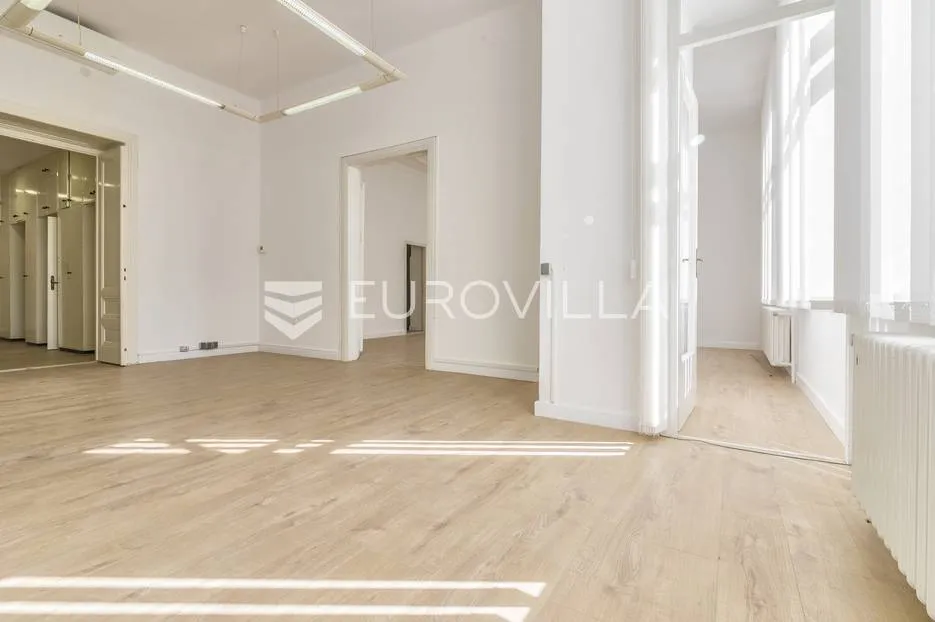 zagreb, centar, trg bana jelačića, prekrasan ured od 180 m² s 5 radnih soba - slika 6