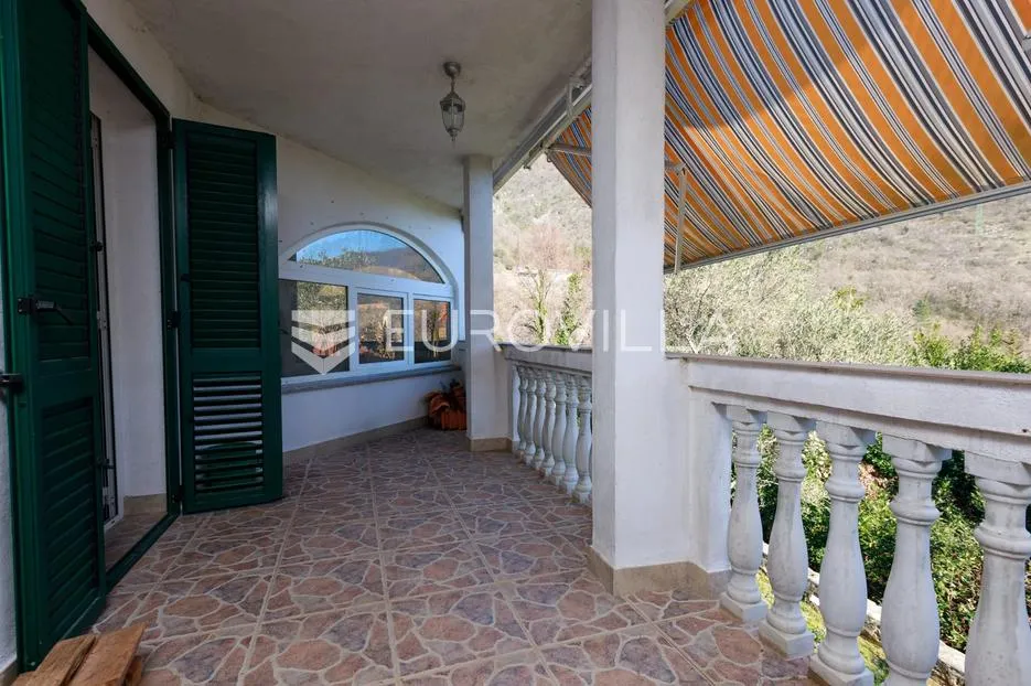 mošćenička draga, prostrana nekretnina sa 7 etažiranih jedinica, na parceli od 893 m² - slika 6