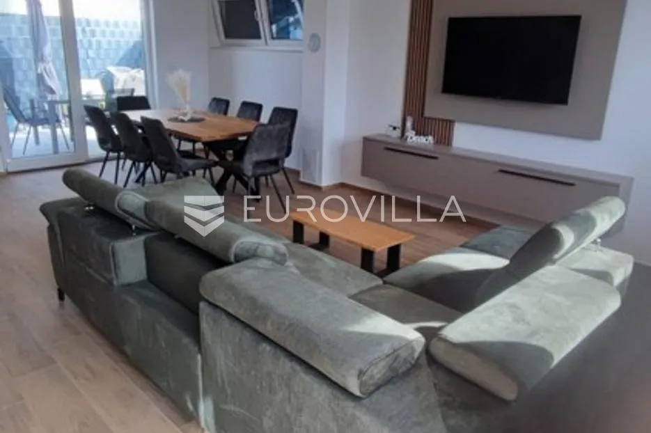 vir, atraktivan dvoetažni apartman s 3 spavaće sobe i pogledom na more - slika 7