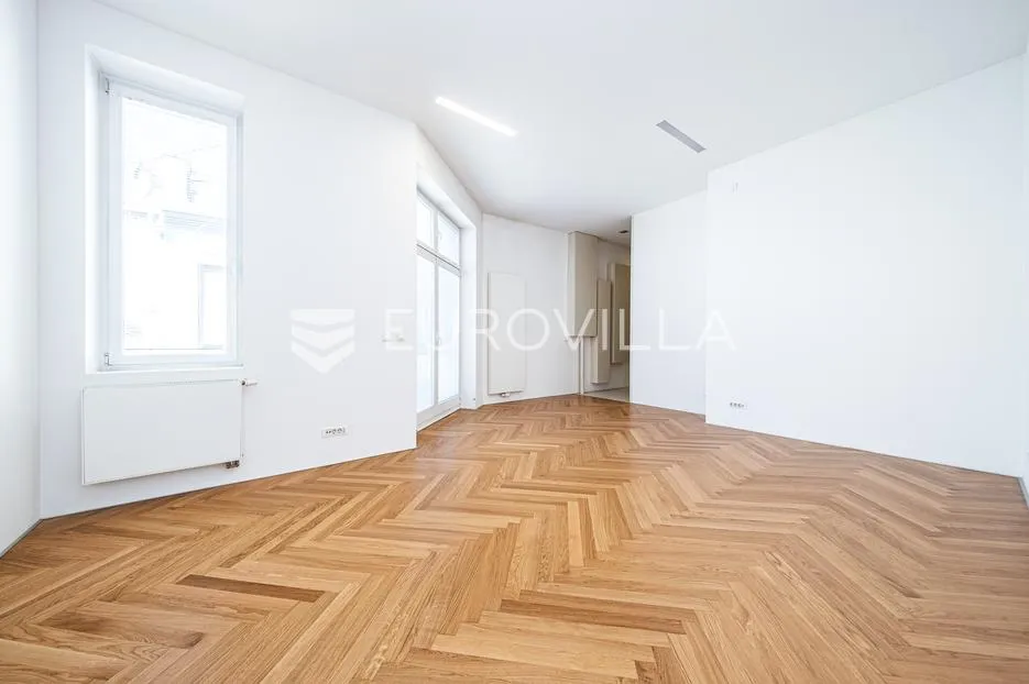zagreb, centar, prekrasan trosoban stan u strogom centru, 124 m2 - slika 2