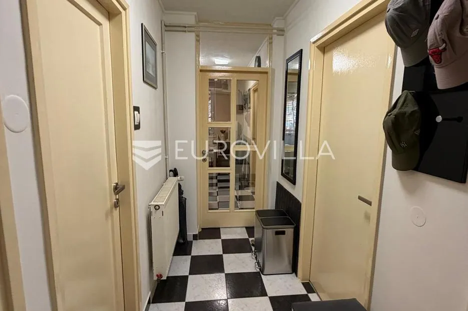 varaždin, centar trosoban stan površine 52,95 m² - slika 3
