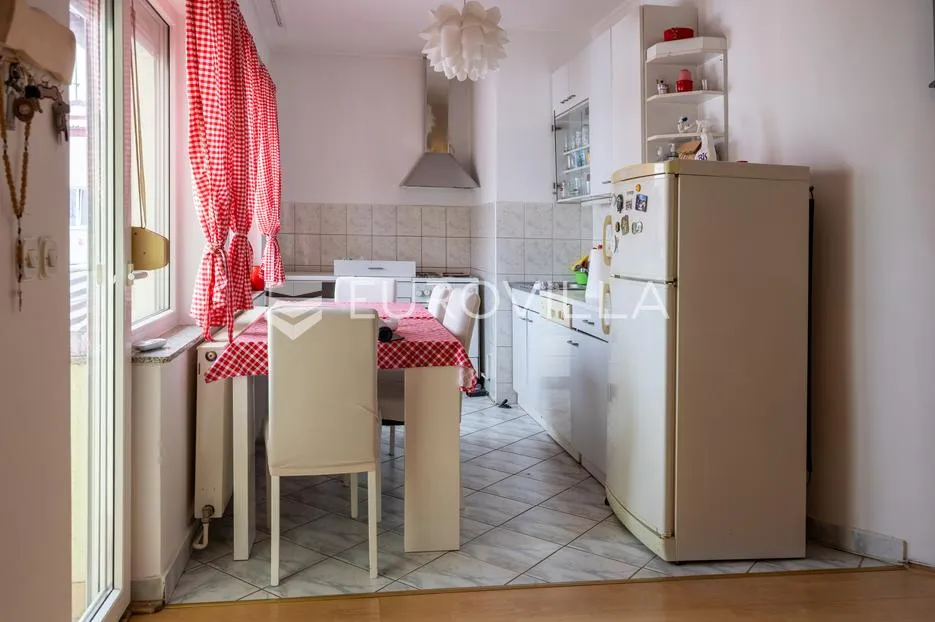 slavonski brod, mali pariz kuća 171 m² - slika 2