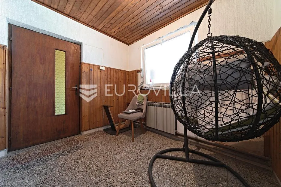 čepin, na prodaju prostrana kuća od 488 m² s tri stambene cjeline - slika 27