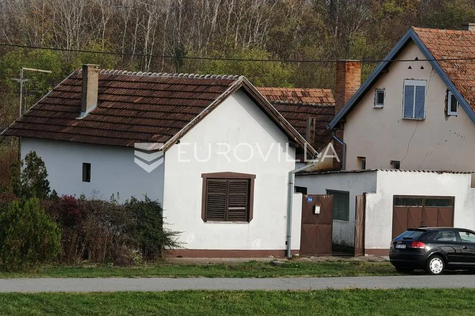 Kruševica, kuća u mirnom naselju - Kruševica, Slavonski Šamac