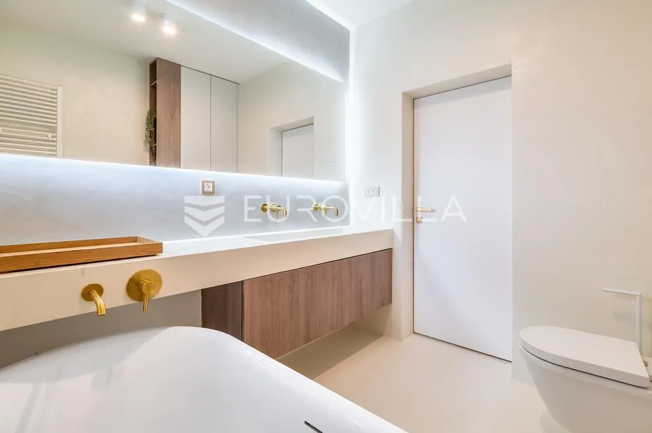 zagreb, lašćina, ekskluzivan četverosoban stan s balkonom od 130 m², garažno parkirno mjesto - slika 11