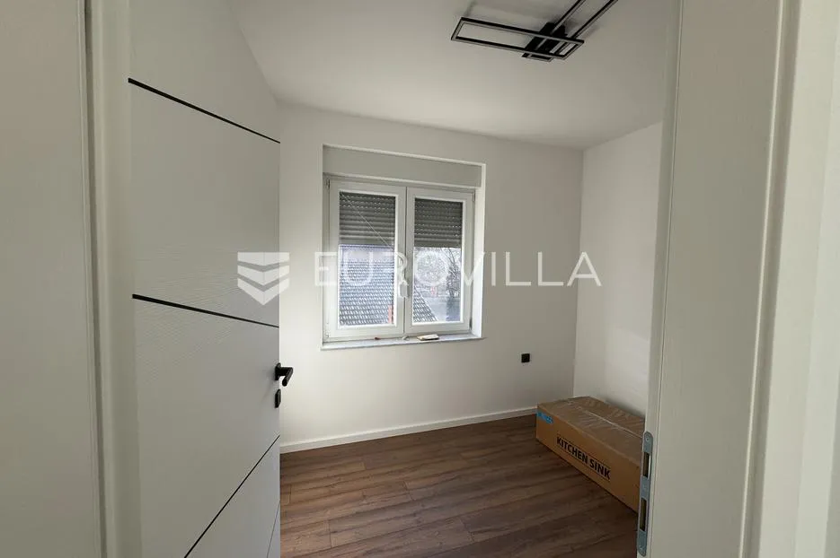 slavonski brod, naselje matije ivanića, kuća 190 m² - slika 23