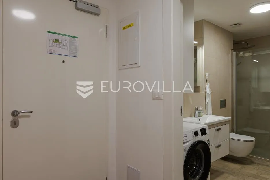 dubrovnik, lapad, trosoban apartman s terasom i garažnim mjestom - slika 21