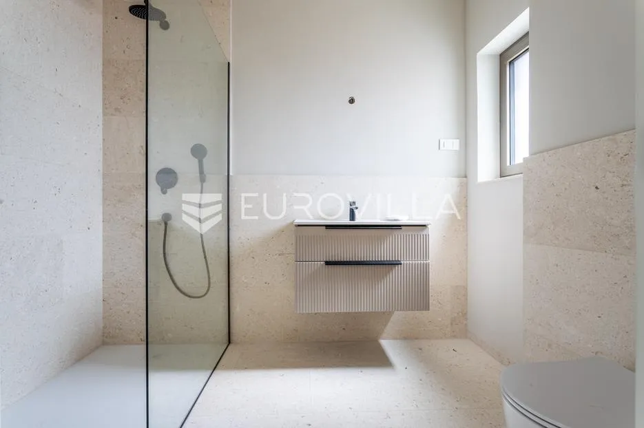 vodice, novogradnja, moderan trosoban stan s pogledom na more, 120,89 m², s5 - slika 13