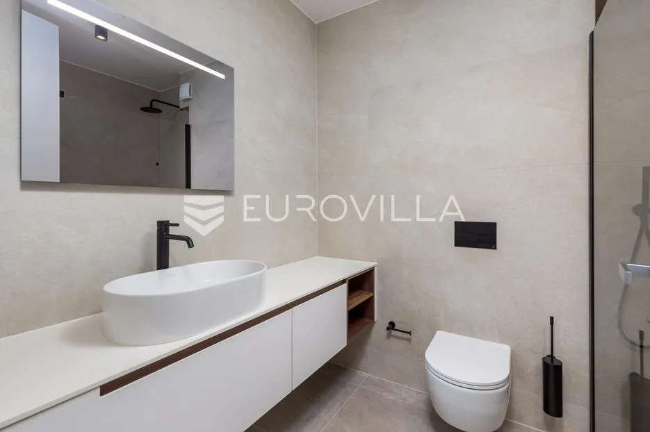 opatija, dvosoban stan nkp 88 m2 novogradnja - slika 2