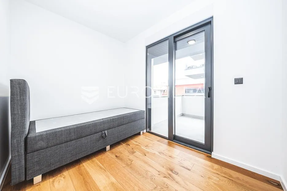 zagreb, rudeš, novogradnja, četverosobni stan nkp 110 m2 - slika 6