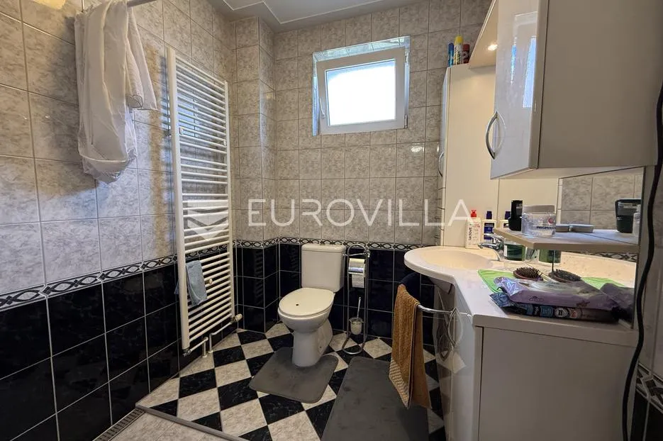 darda, obiteljska kuća s garažom i velikom okućnicom, 124 m² - slika 8