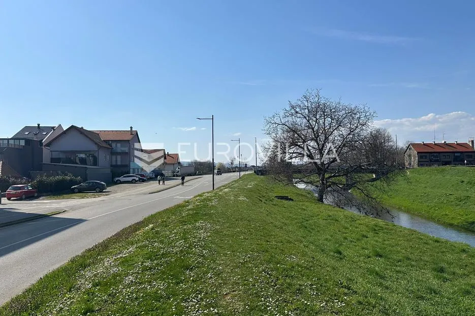 požega, prvi najam atraktivnog poslovnog prostora 110 m² - slika 7