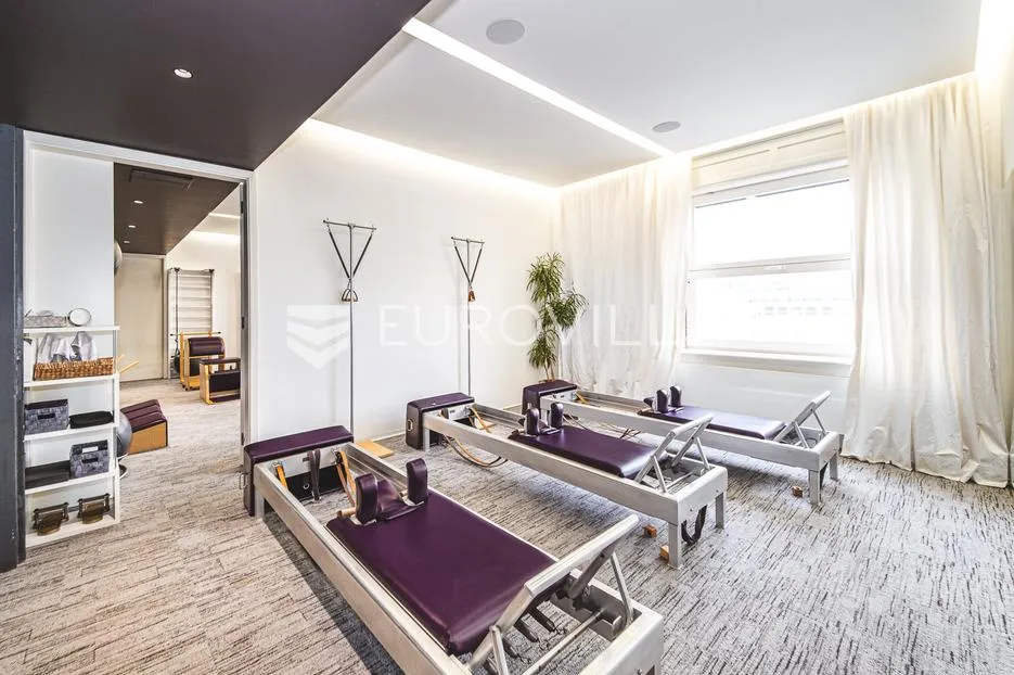 zagreb, donji grad, atraktivan višesoban stan 197 m² na izvrsnoj lokaciji - slika 12