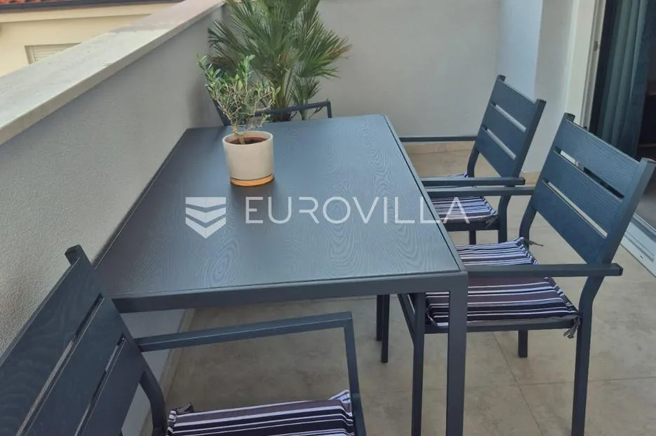 zadar, vir, dvosobni apartman na prvom katu od 65,40 m² - slika 8