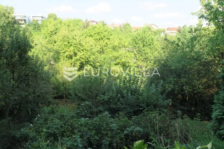 zagreb, zelenjak, obiteljska kuća 500m2 - slika 6