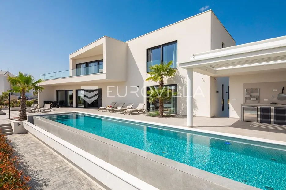 vodice, moderna vila s bazenom i pogledom na more, 332,92 m² - slika 65