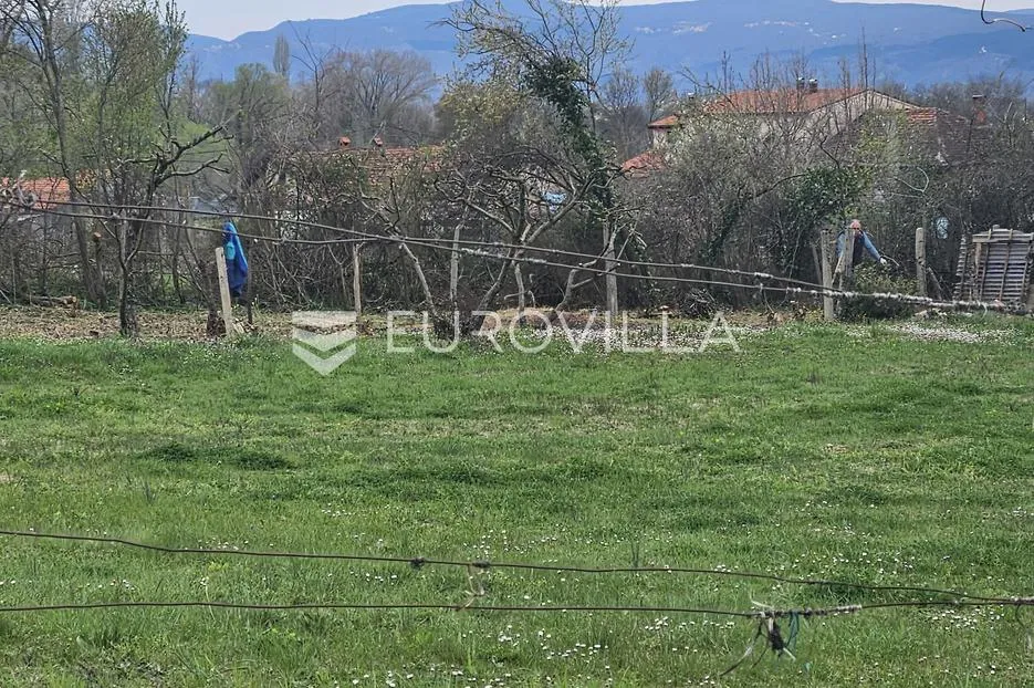 imotski,, podbablje, građevinsko zemljište površine 1.017 m². - slika 3