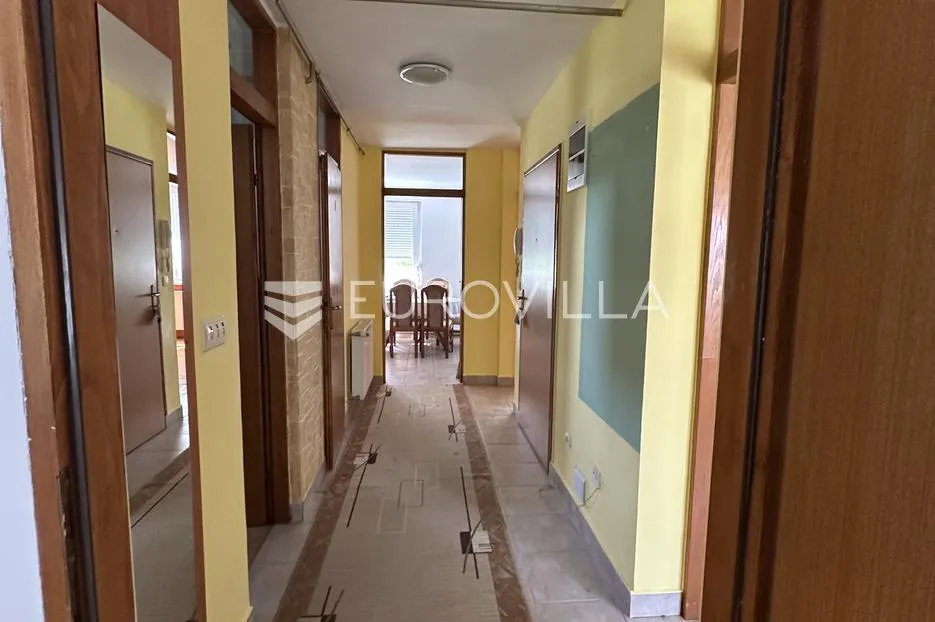 vukovar, mitnica, stan 64,10 m² spremište/podrum 17 m² - slika 2
