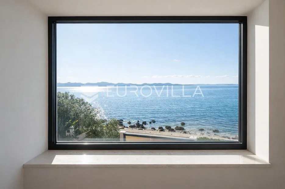 zadar, diklo: luksuzna vila prvi red do mora s bazenom i maslinikom - slika 47